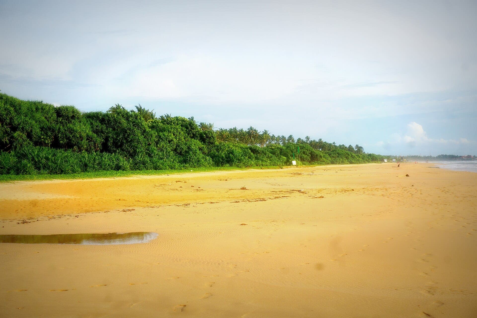 Bentota beach