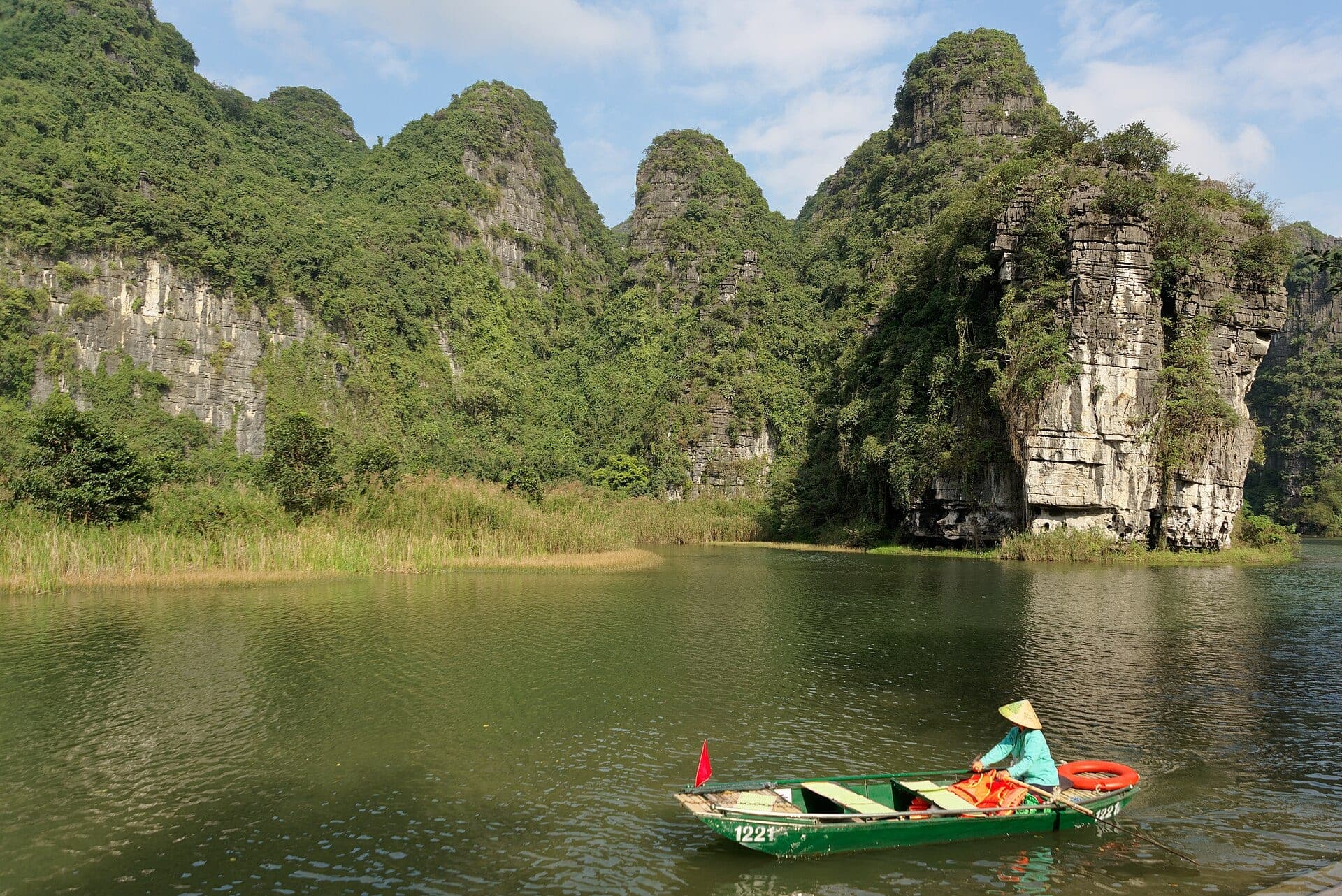 Sampan boat at Trang An, Ninh Binh